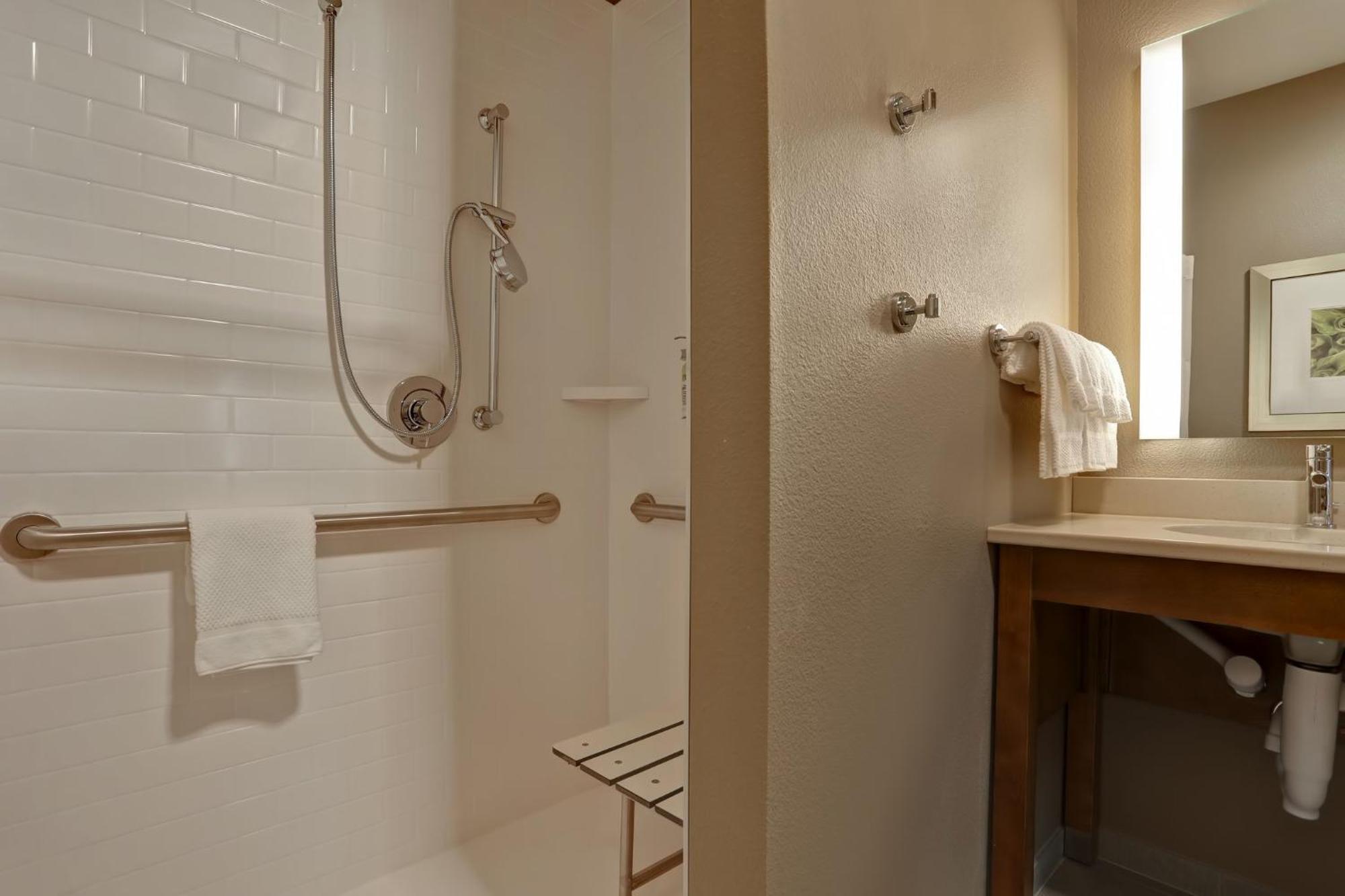 Staybridge Suites - Overland Park - Kansas City S By Ihg Buitenkant foto